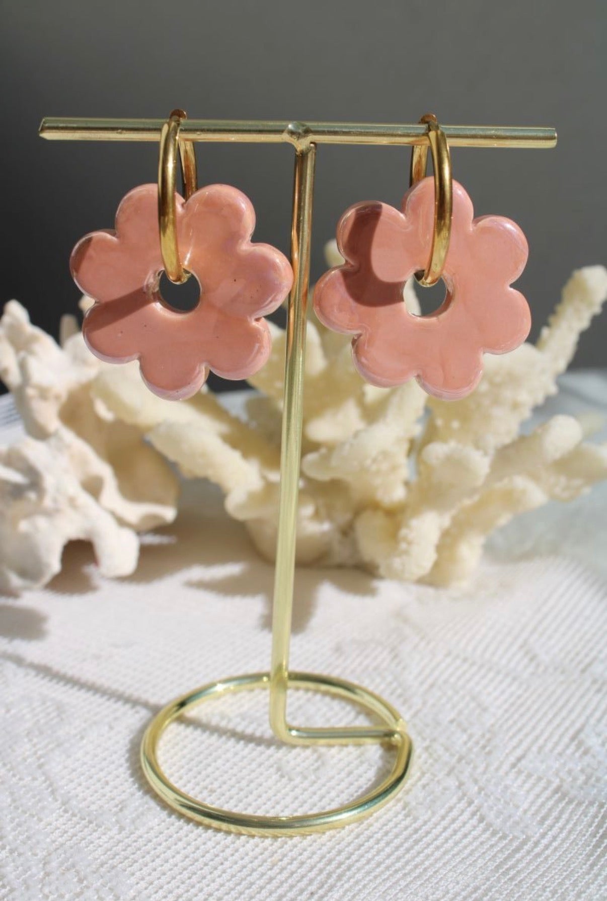 C’EST DANIE OORBELLEN | BEACHY BLOOM