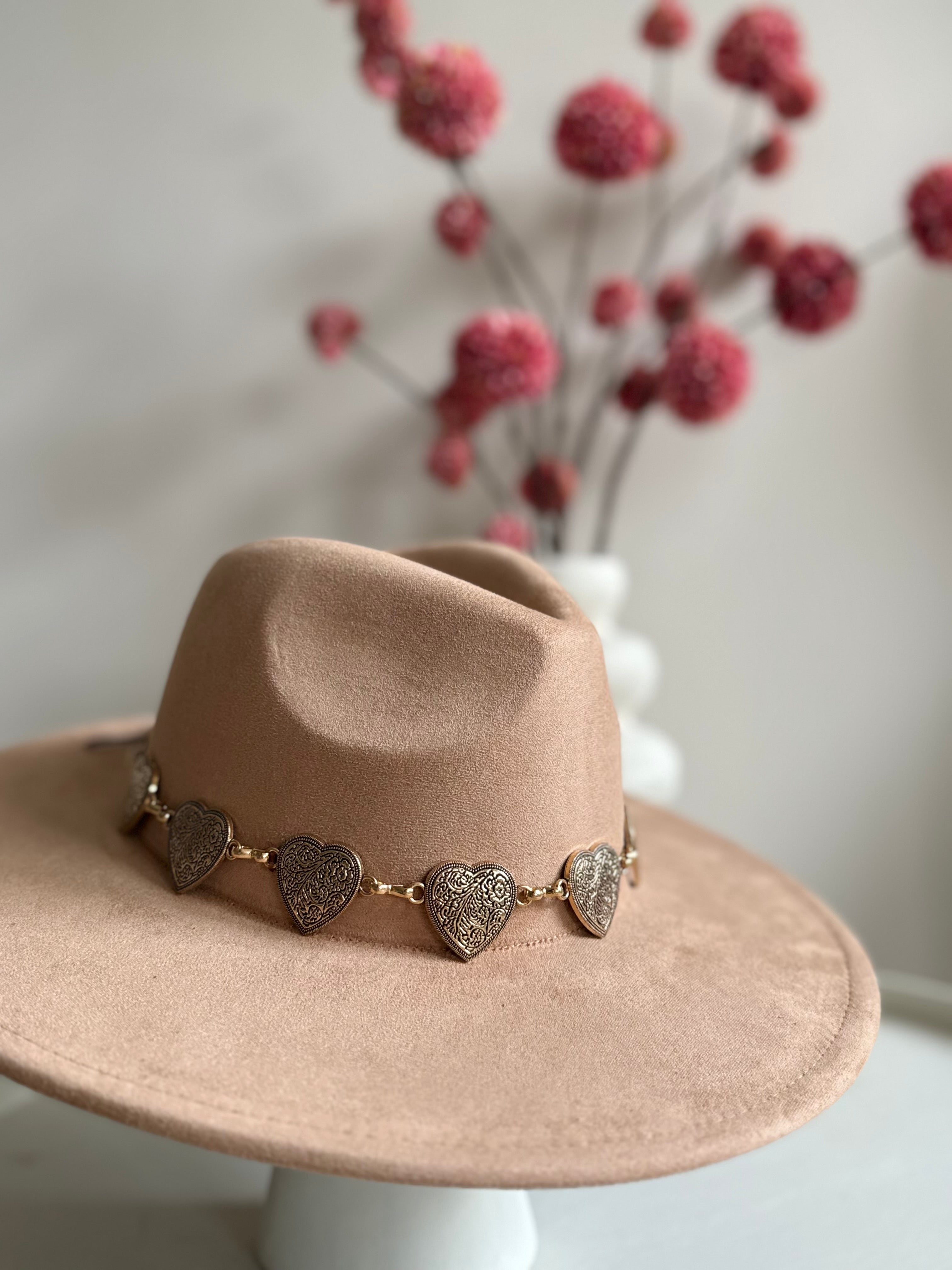 HOED AMARA | L.BRUIN