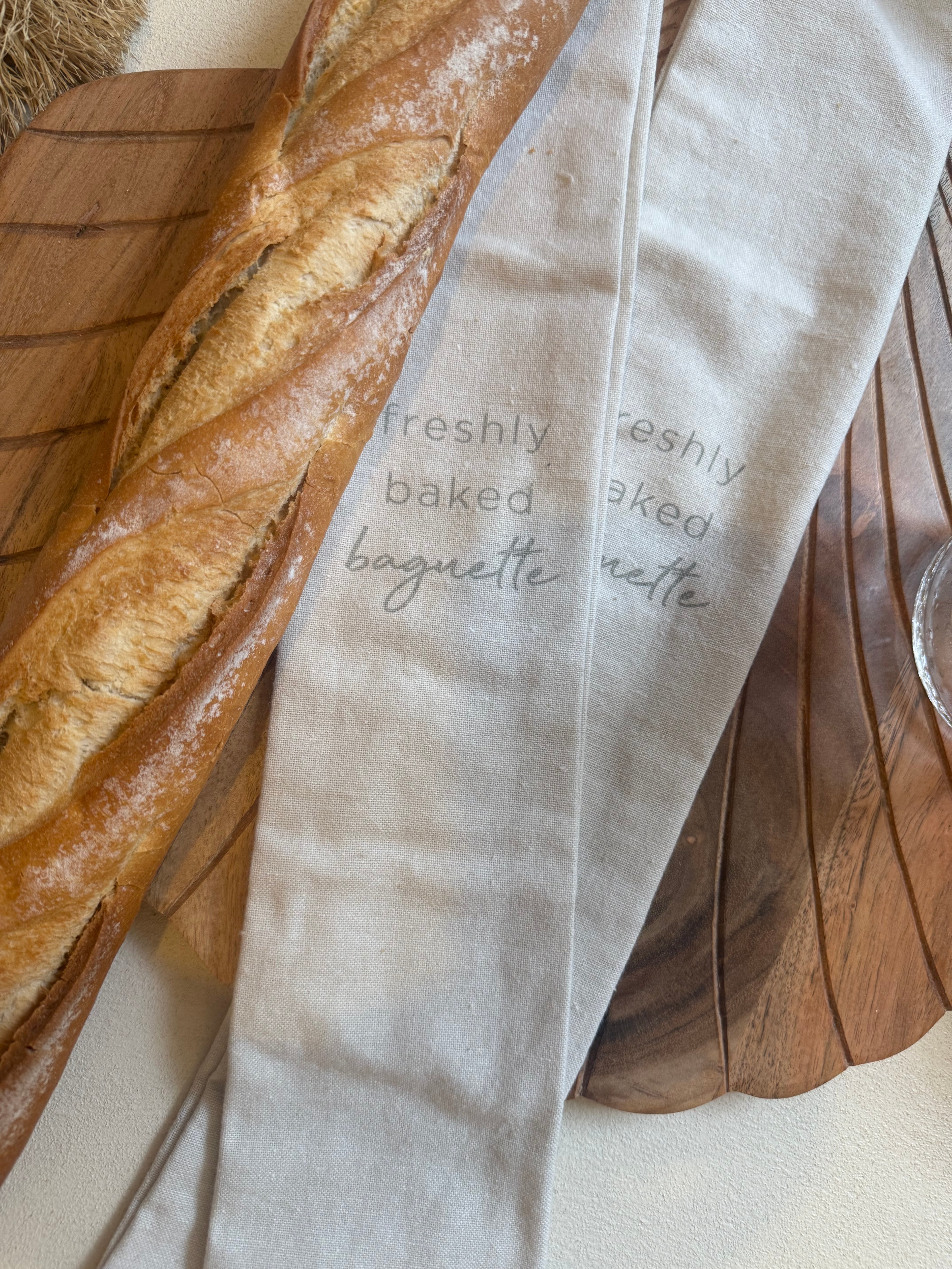 BAGUETTE BAG