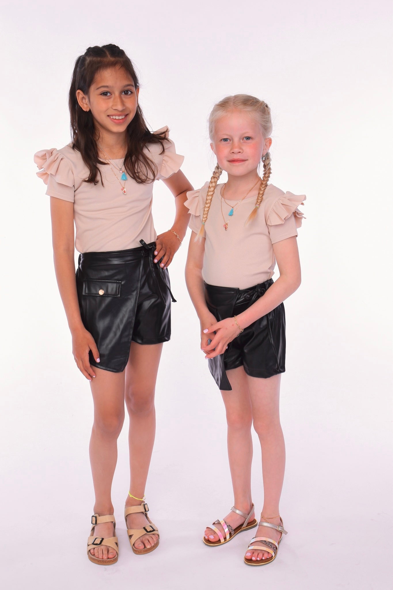 RUFFLE T-SHIRT BEIGE